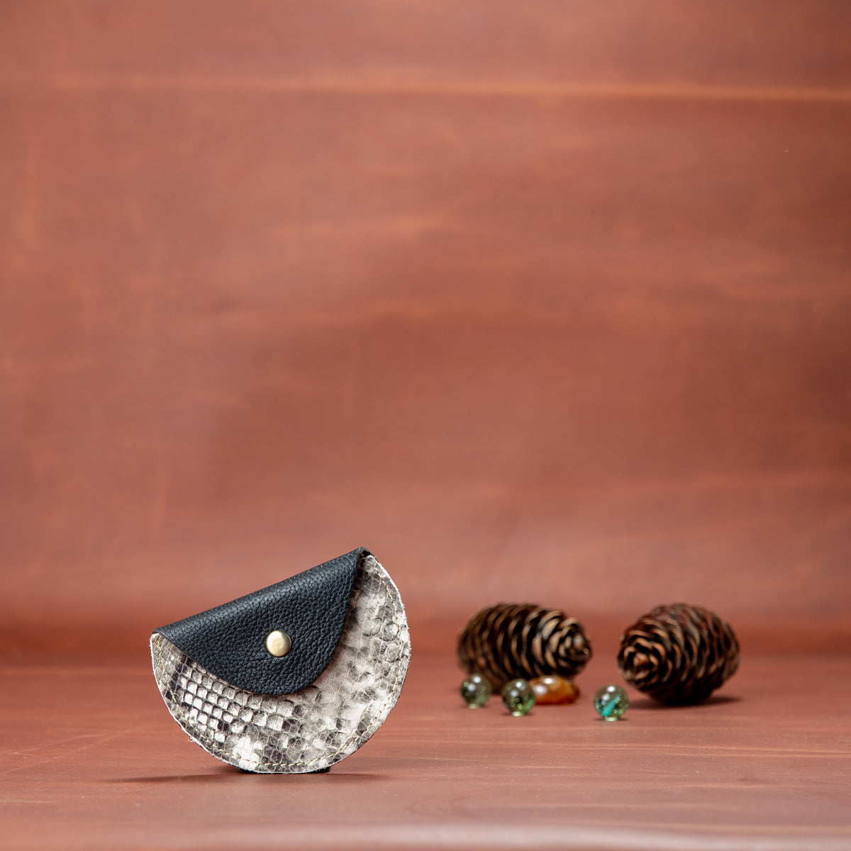 Wildsoul Single Button Coin Case Black Python 02
