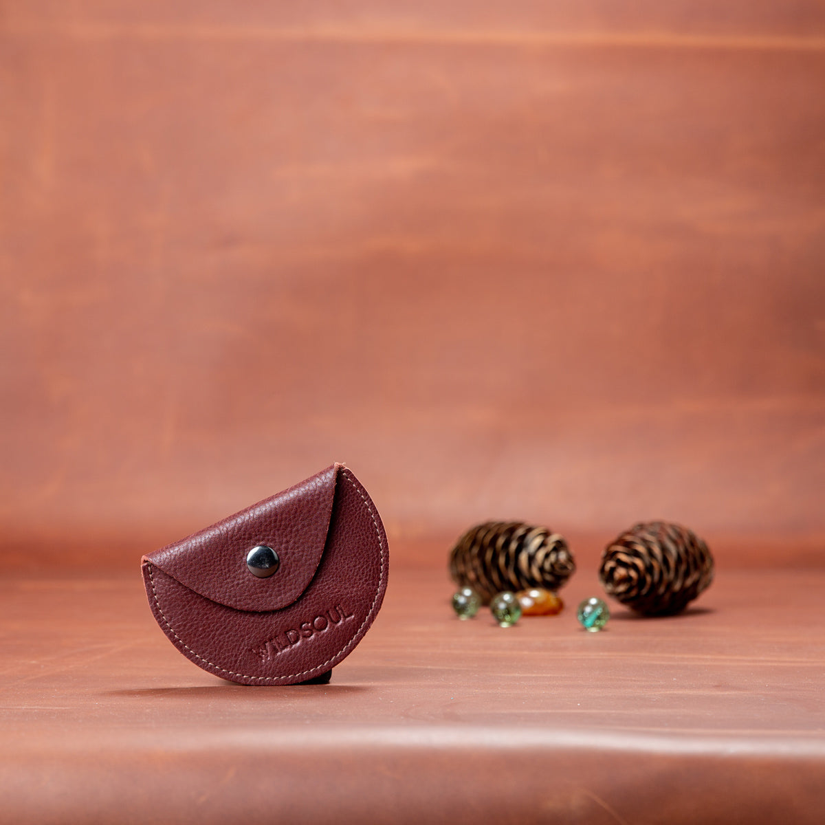 Wildsoul Single Button Coin Case Burgundy 02