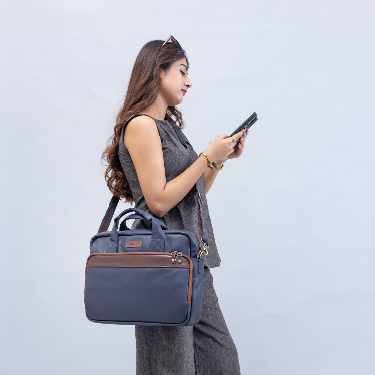 Wildsoul Double Zip Laptop Bag Midnight Blue 09