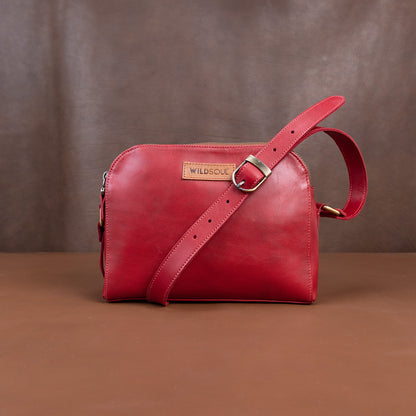 Wildsoul Double Zip Sling Scarlet 02