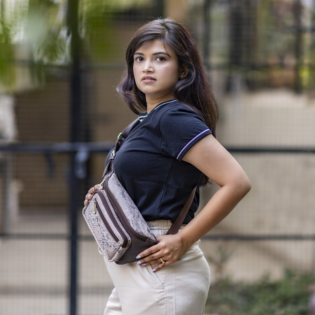 Wildsoul Fanny Pack Dark Chocolate 01