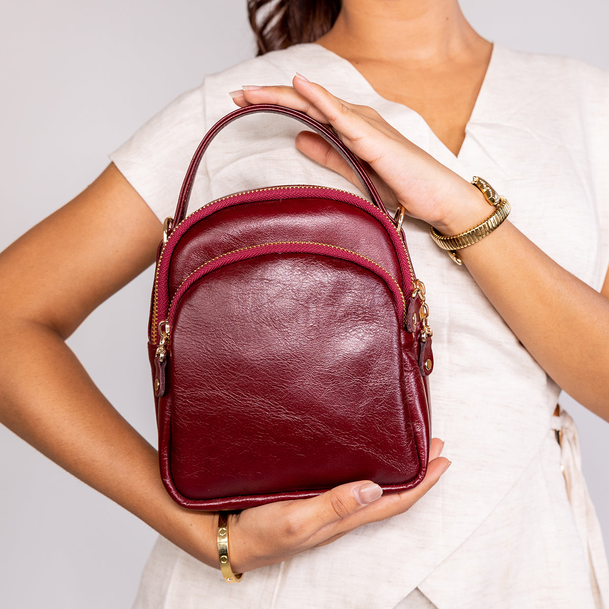 Wildsoul Mini Oval Sling Burgundy 06