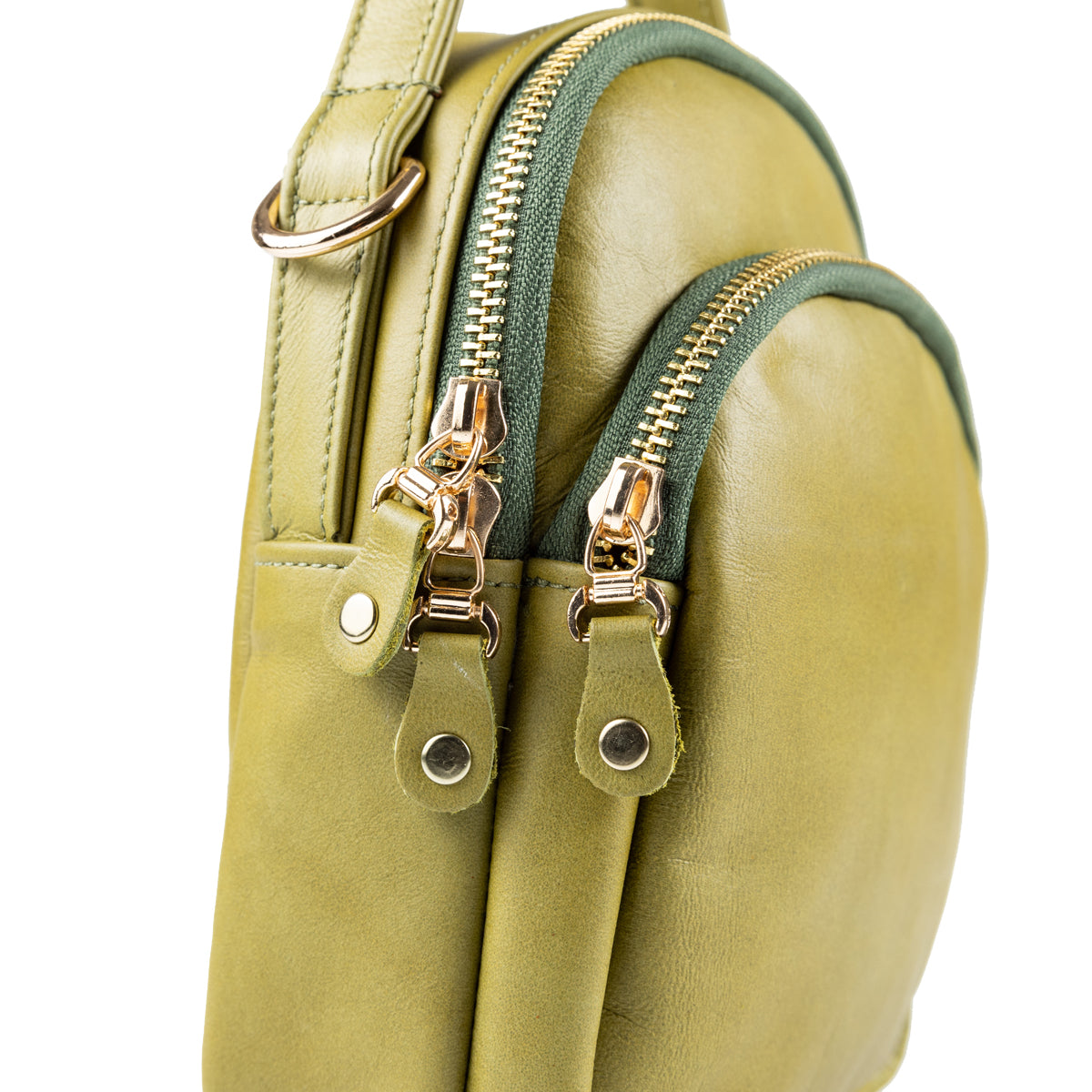 Wildsoul Mini Oval Sling Pistachio 05