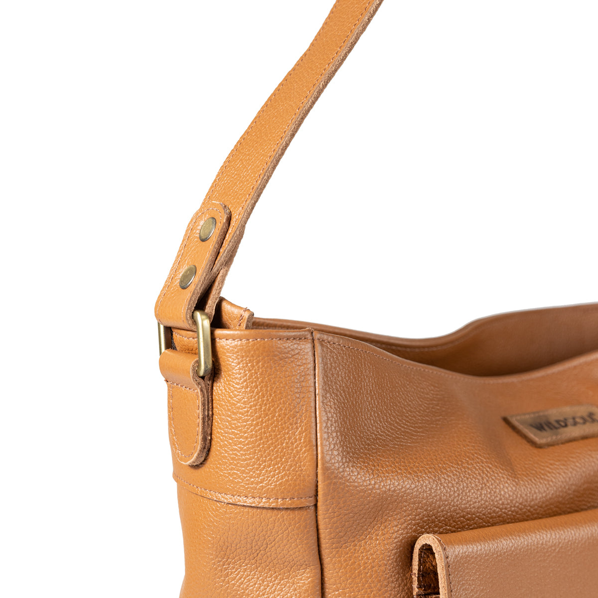 Wildsoul Slouchy Hobo Camel 05