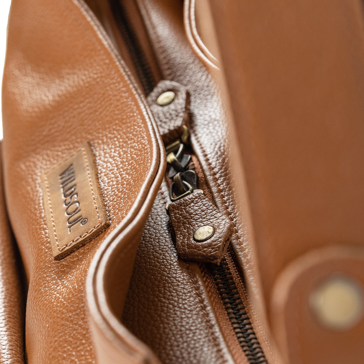 Wildsoul Slouchy Hobo Camel 06