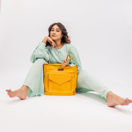 Wildsoul Slouchy Hobo Mango 06