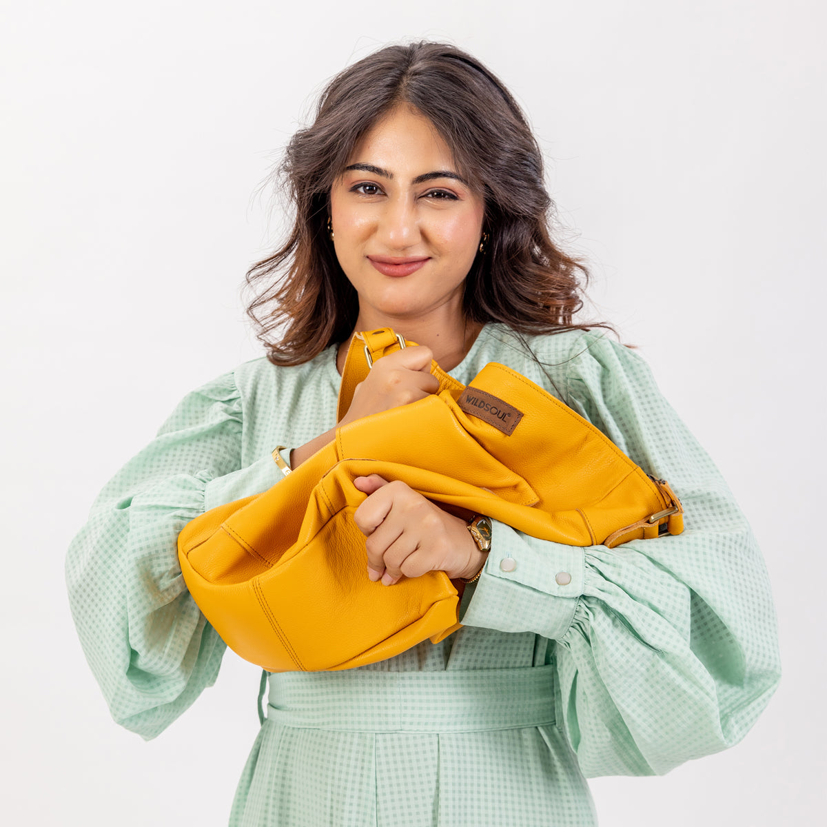 Wildsoul Slouchy Hobo Mango 07